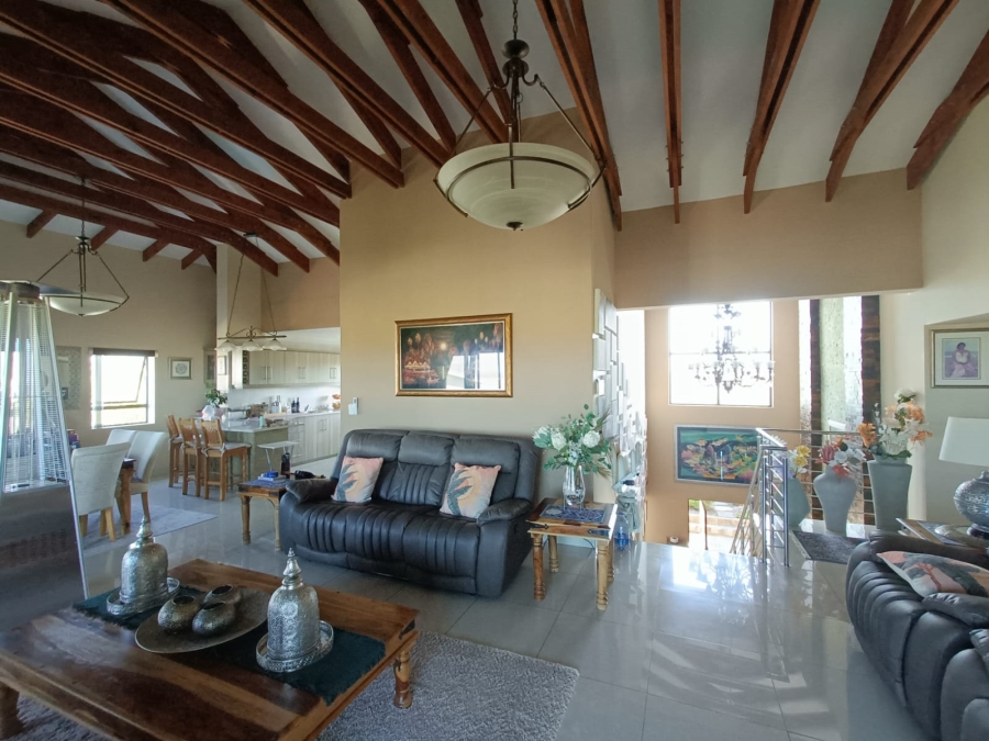 3 Bedroom Property for Sale in Oubaai Western Cape